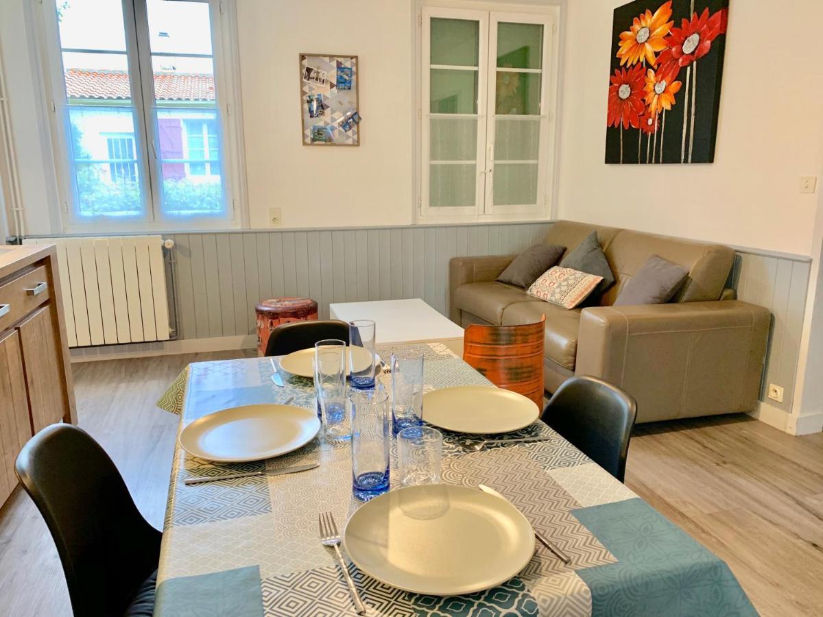 Maison De Campagne Chez Trabou Et Loulou 20 Min De La Rochelle Aigrefeuille-d'Aunis Екстер'єр фото